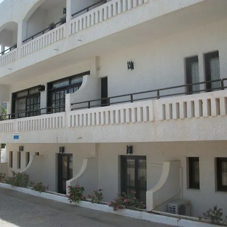 Efi فندق ماليا