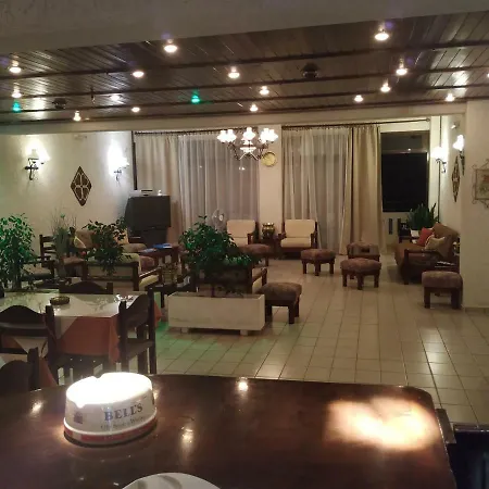 Efi Hotel 2*